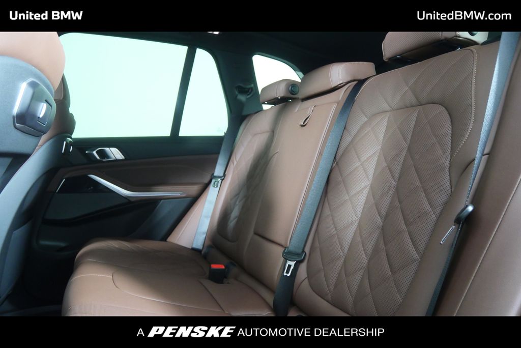 Thumbnail: 2026 BMW X5 - 15