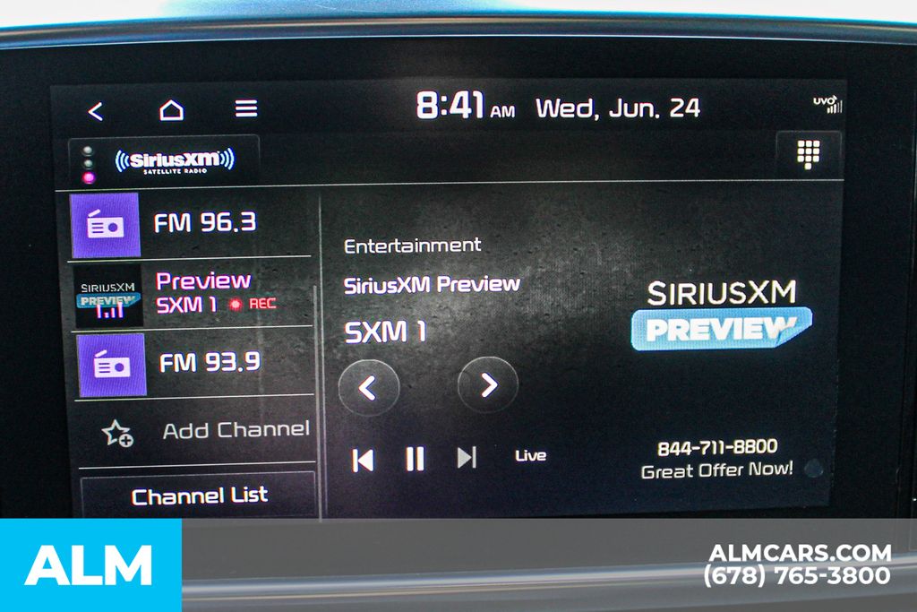 Used 2020 Red Kia EX image 36