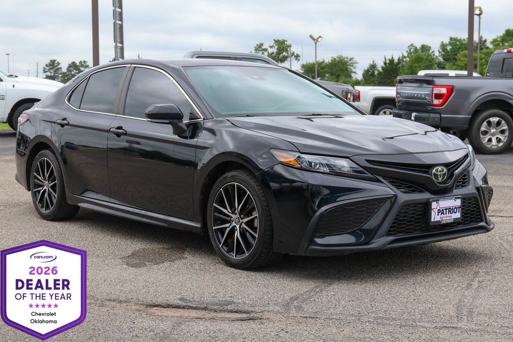 Midnight Black Metallic 2023 Toyota Camry Sedan Front-Wheel Drive 8-Speed Automatic