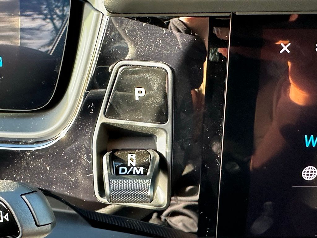 Thumbnail: 2026 Porsche Cayenne - 32