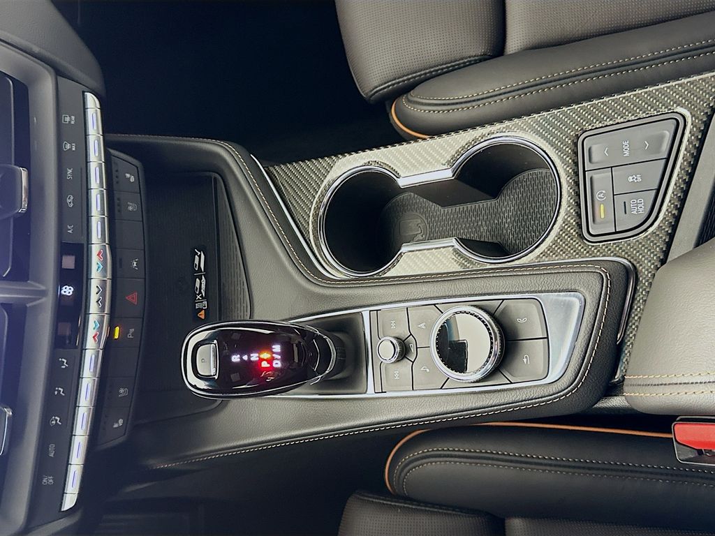 Thumbnail: 2023 Cadillac CT4 - 17