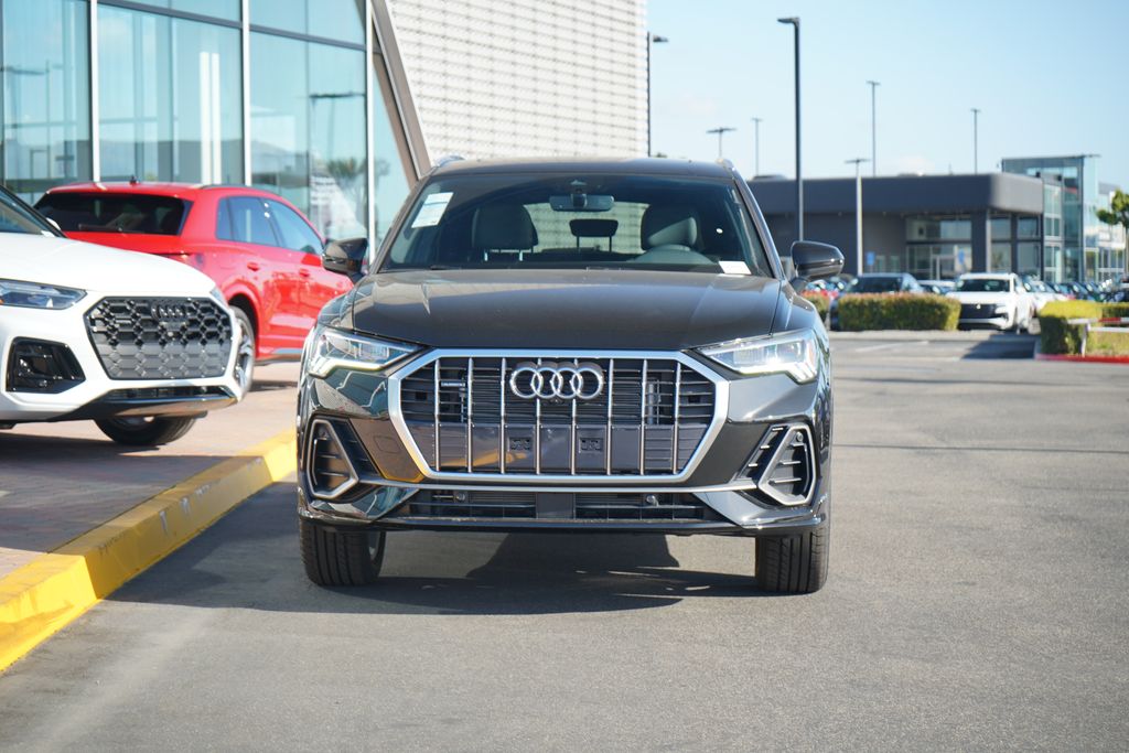 2024 Audi Q3  5