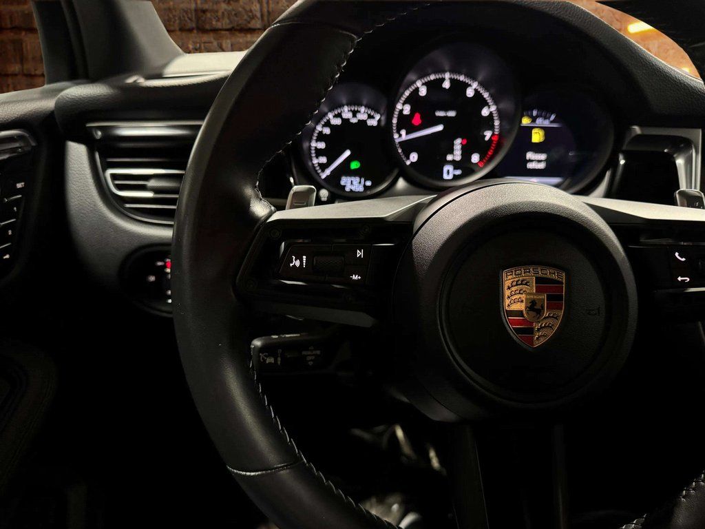 Used 2024 Chalk Porsche  image 11