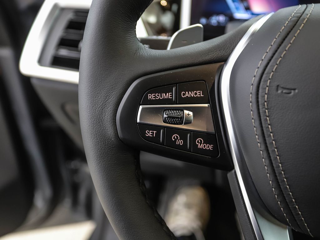 Thumbnail: 2026 BMW X5 - 12