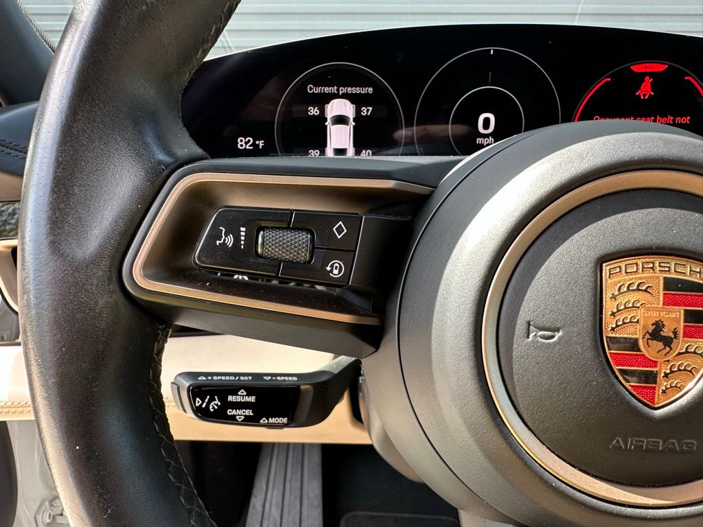 2020 Porsche Taycan 4S 19