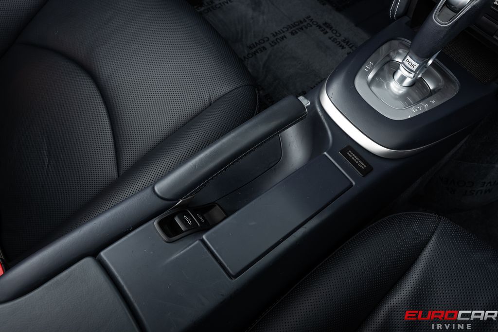 2010 Porsche 911 Turbo - Photo 34