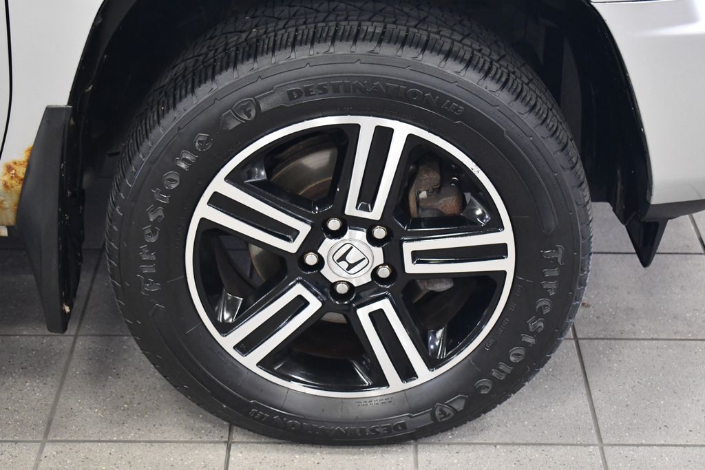 Thumbnail: 2013 Honda Ridgeline - 11