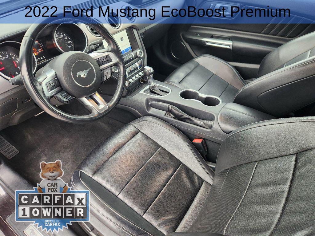 2022 Ford Mustang EcoBoost Premium 24