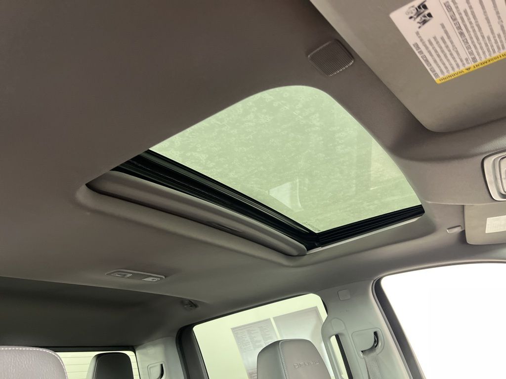 Thumbnail: 2021 GMC Sierra 1500 - 5