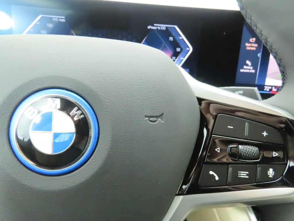 2025 BMW i4 eDrive40 12