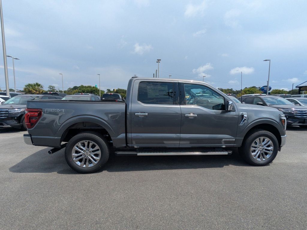 2025 Ford F-150 LARIAT