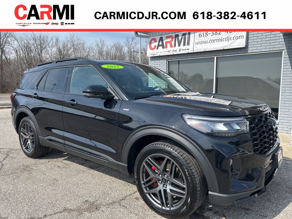 Black Metallic 2025 Ford Explorer SUV / Crossover All-Wheel Drive Automatic