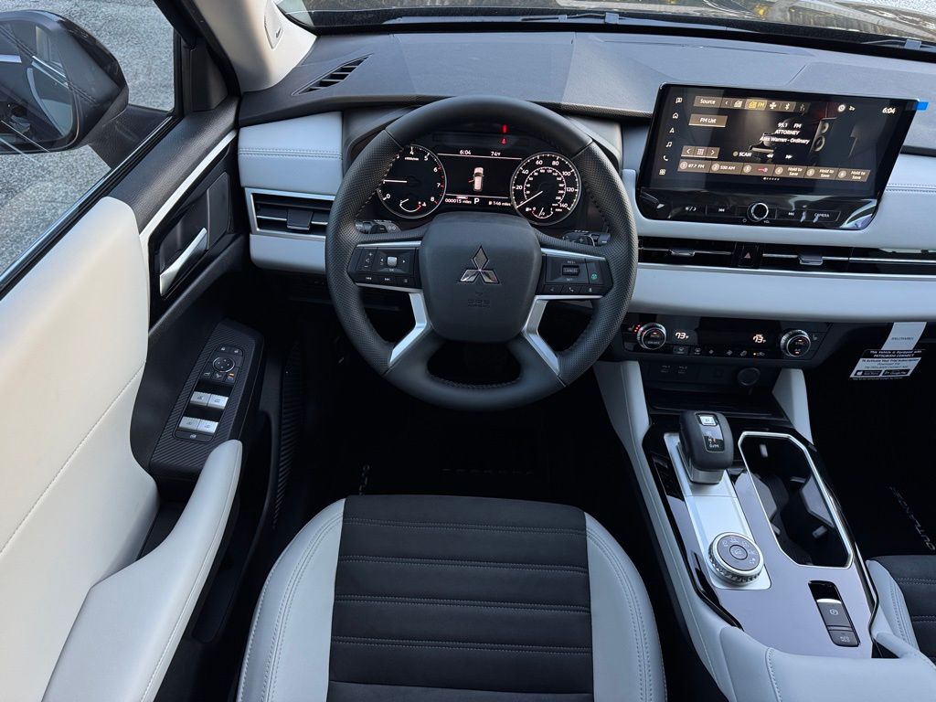 New 2025 Mitsubishi Outlander SUV