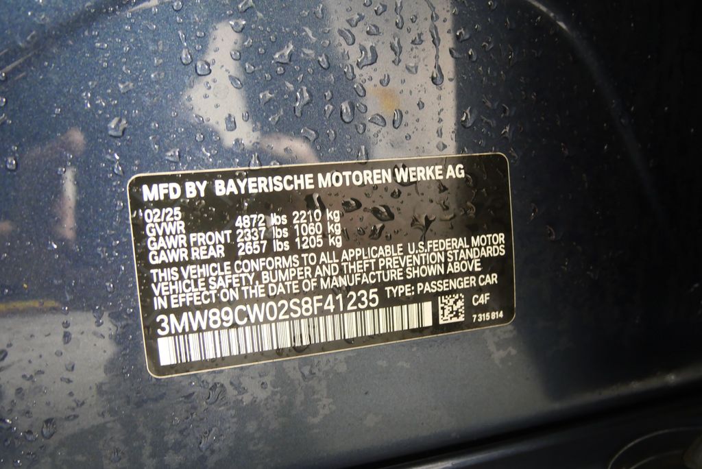 Thumbnail: 2025 BMW 3 Series - 28