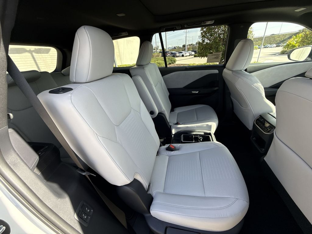 Thumbnail: 2026 Lexus TX - 17