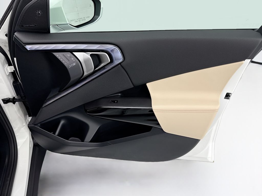 Thumbnail: 2026 BMW X3 - 24