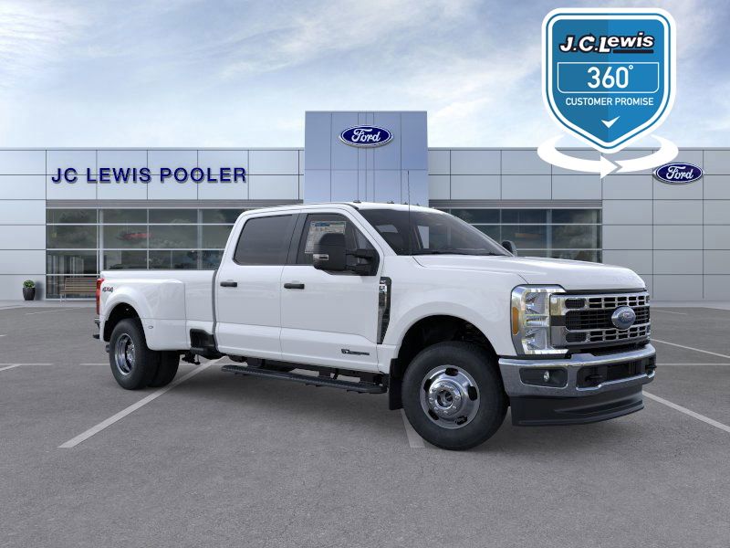 2026 Ford Super Duty F-350 DRW XLT