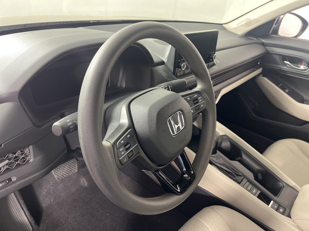 Thumbnail: 2025 Honda Accord - 23