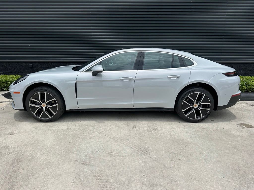 Thumbnail: 2026 Porsche Panamera - 2