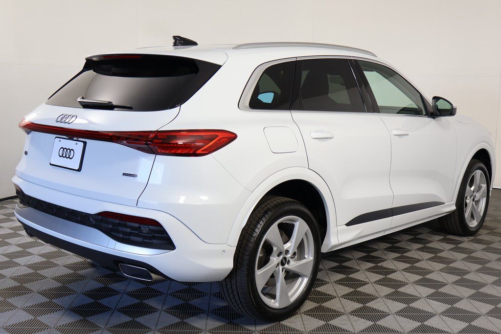 Thumbnail: 2026 Audi Q5 - 2