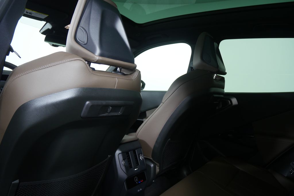 Thumbnail: 2026 BMW X3 - 17