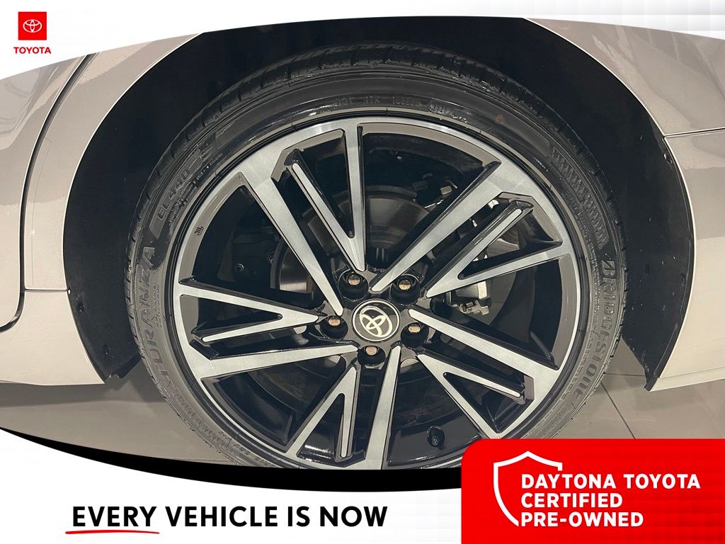 Used 2025 Toyota Camry Sedan
