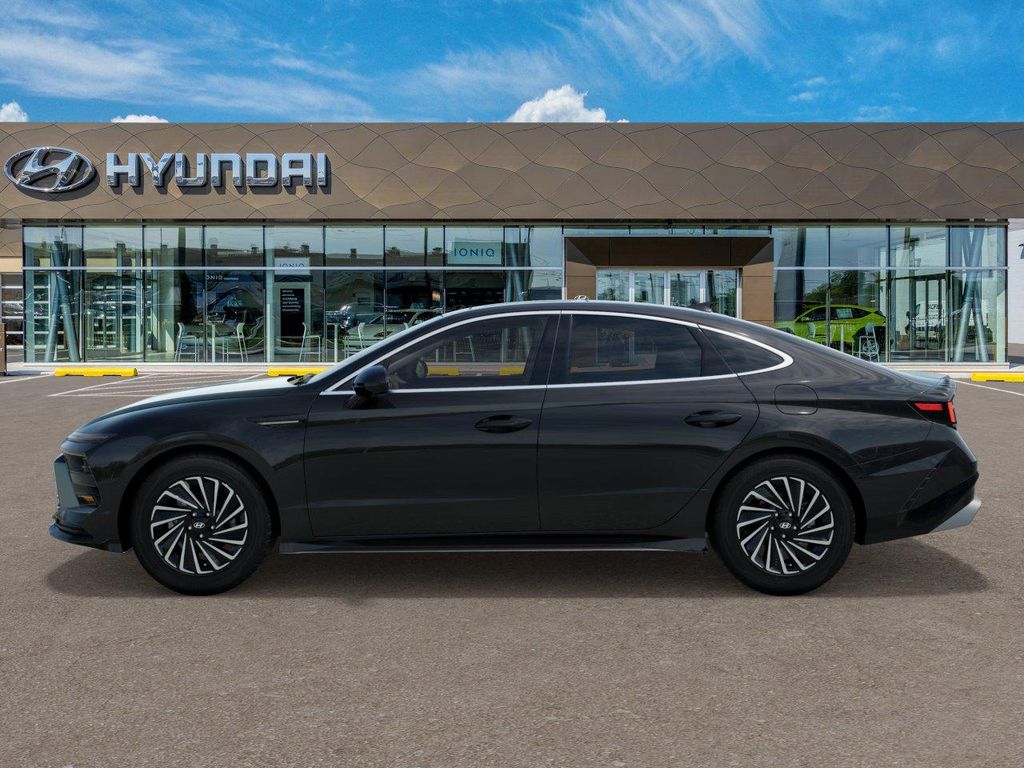 2025 Hyundai Sonata Limited 3