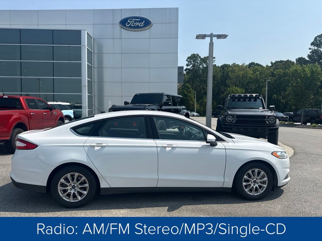 2016 Ford Fusion S