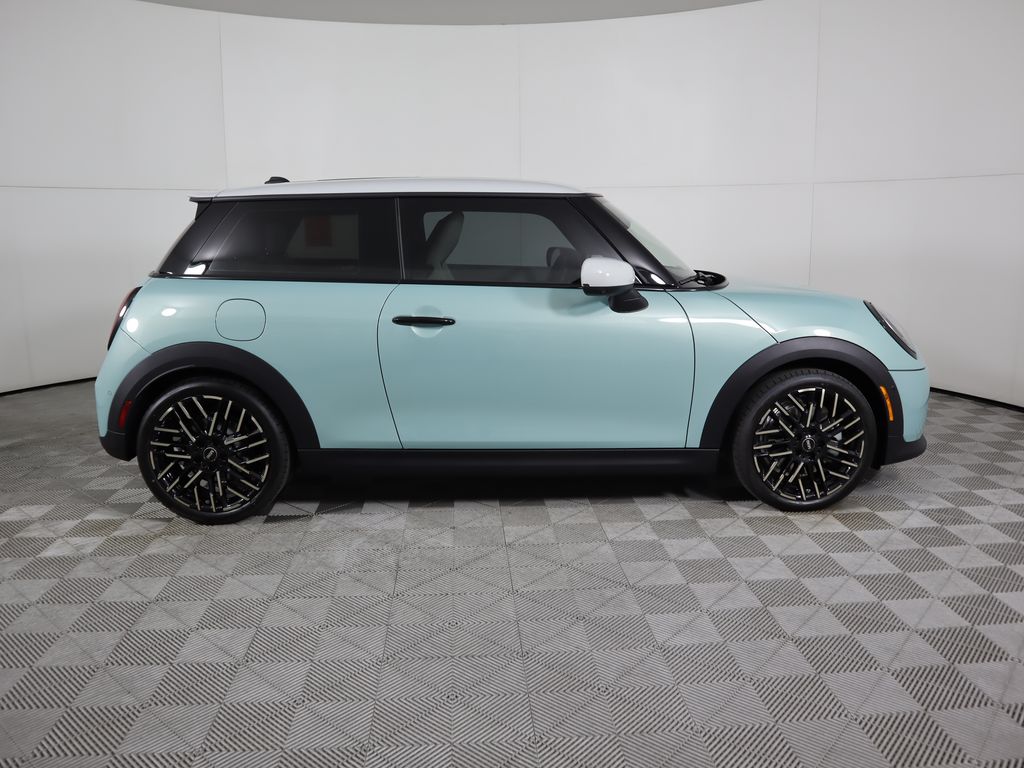 Thumbnail: 2026 MINI Cooper - 4