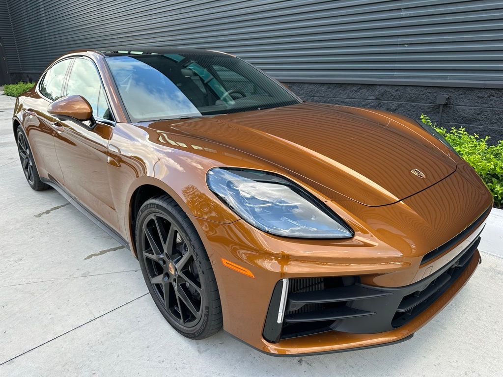 2025 Porsche Panamera  9