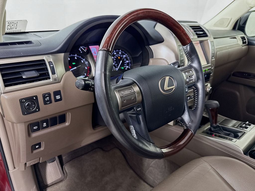 Thumbnail: 2018 Lexus GX - 9