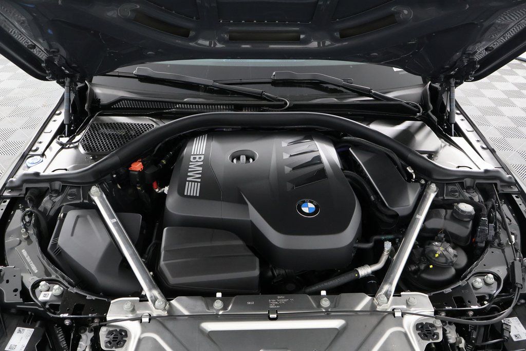 Thumbnail: 2026 BMW 4 Series - 9