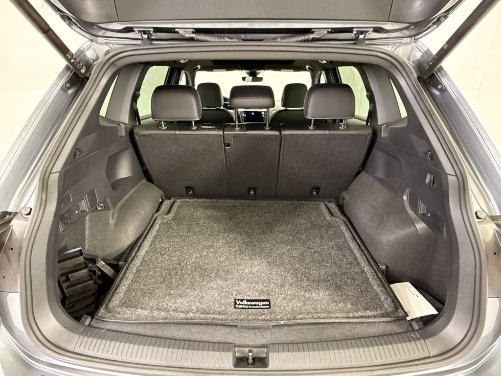 Thumbnail: 2024 Volkswagen Tiguan - 26