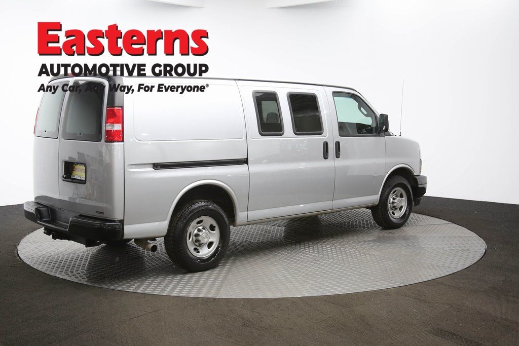 Used 2018 Silver Chevrolet Work Van image 36
