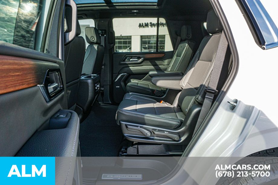 2025 Gmc Yukon Denali photo 19