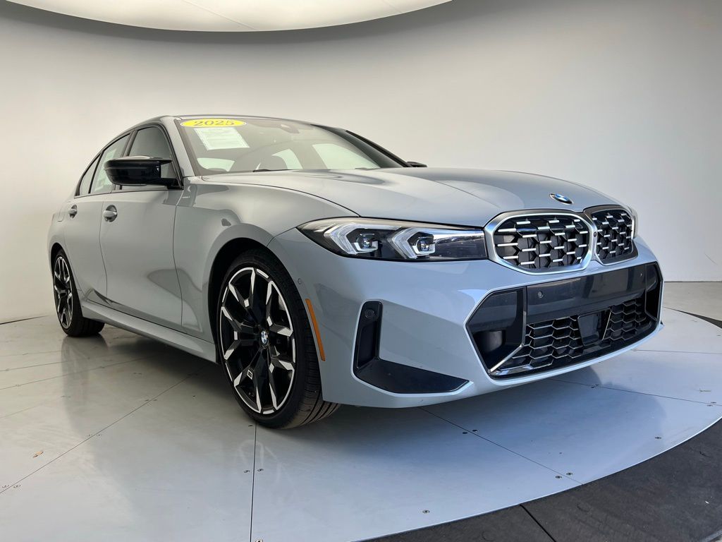 Thumbnail: 2025 BMW 3 Series - 2