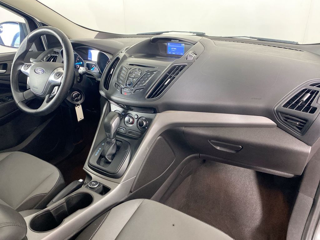 2014 Ford Escape SE photo