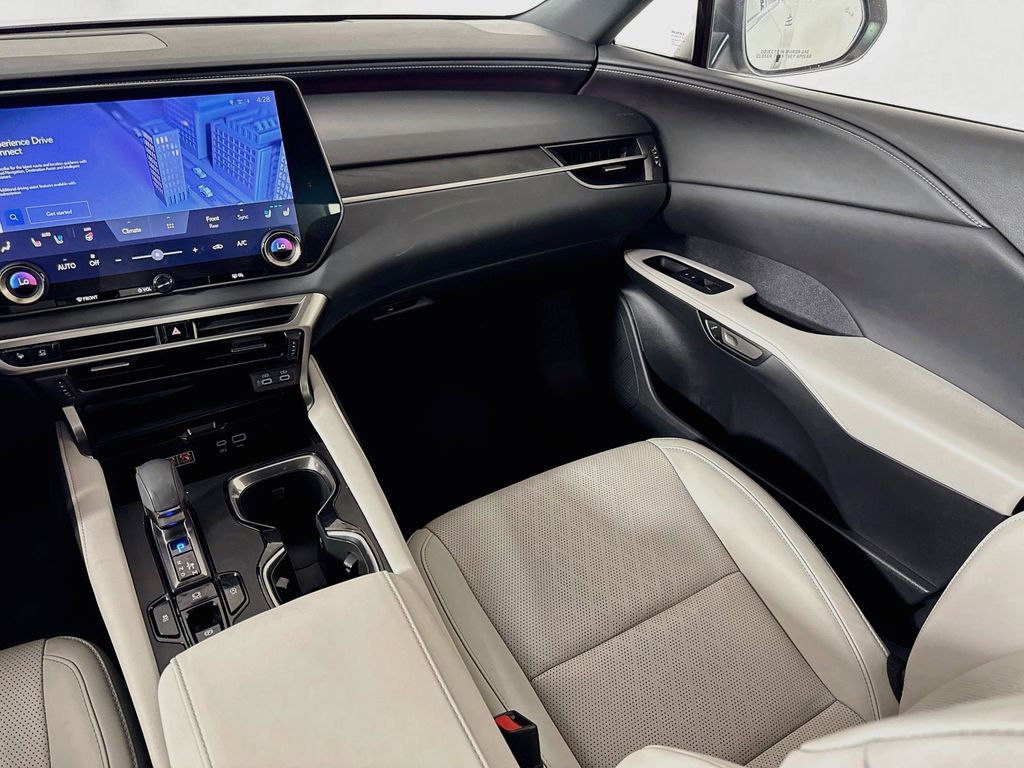 Thumbnail: 2024 Lexus RX - 25