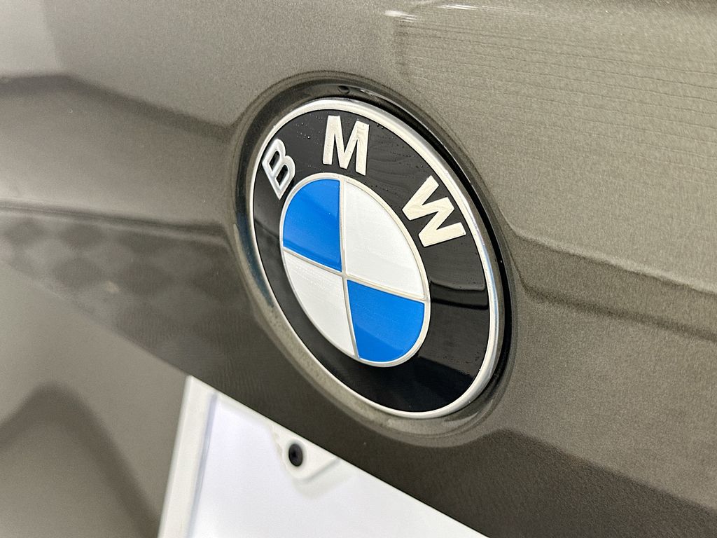 Thumbnail: 2026 BMW X5 - 22