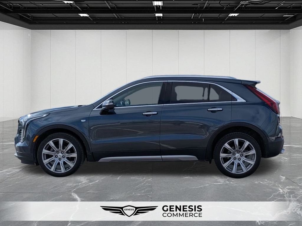 Used 2019 Cadillac XT4 Premium Luxury with VIN 1GYFZDR40KF180233 for sale in West Bloomfield Township, MI