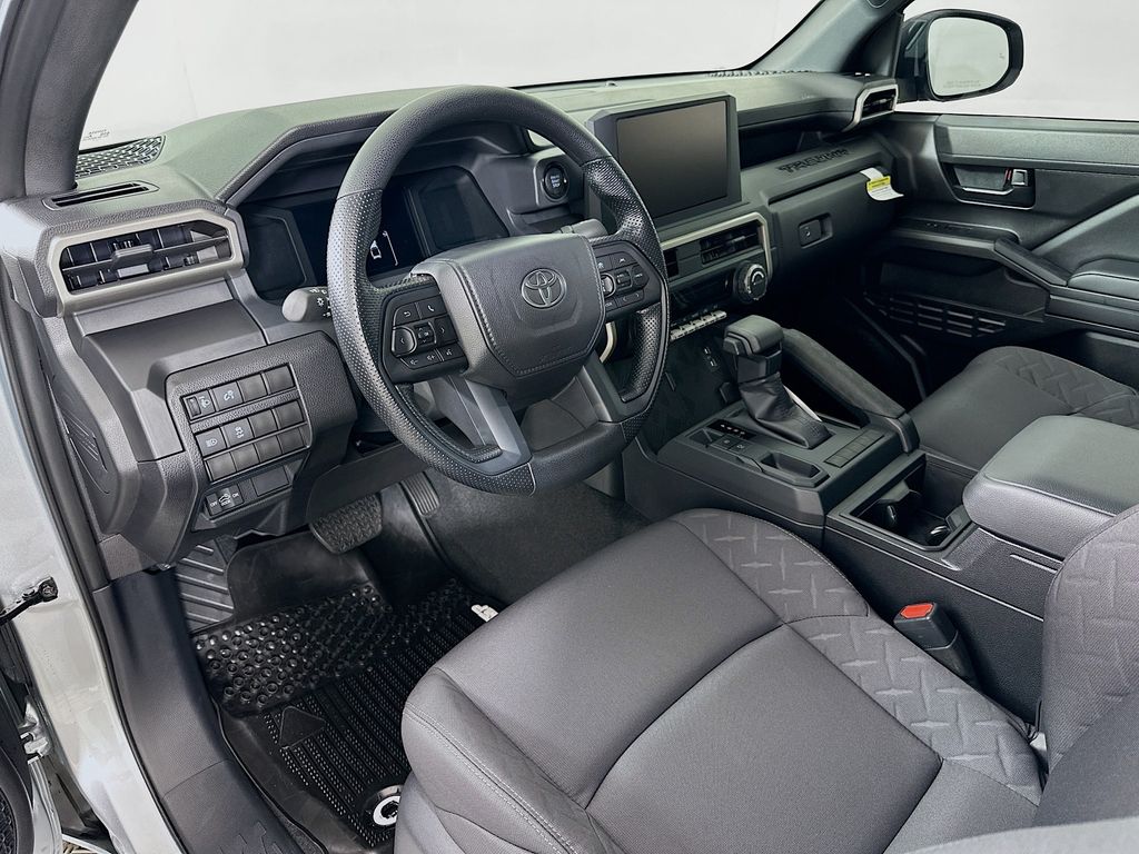 Thumbnail: 2025 Toyota Tacoma - 9