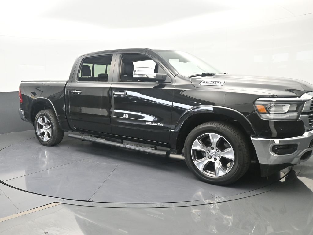 Used 2020 Diamond Black Crystal Pearlcoat Ram Laramie image 8