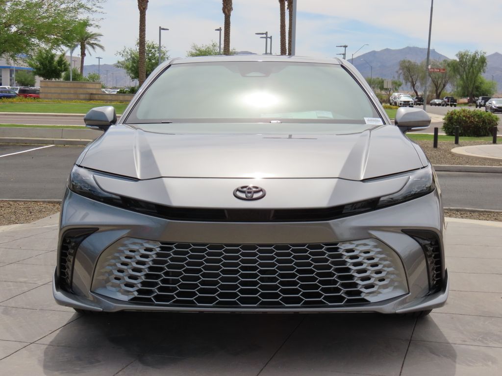 2025 Toyota Camry XSE 2