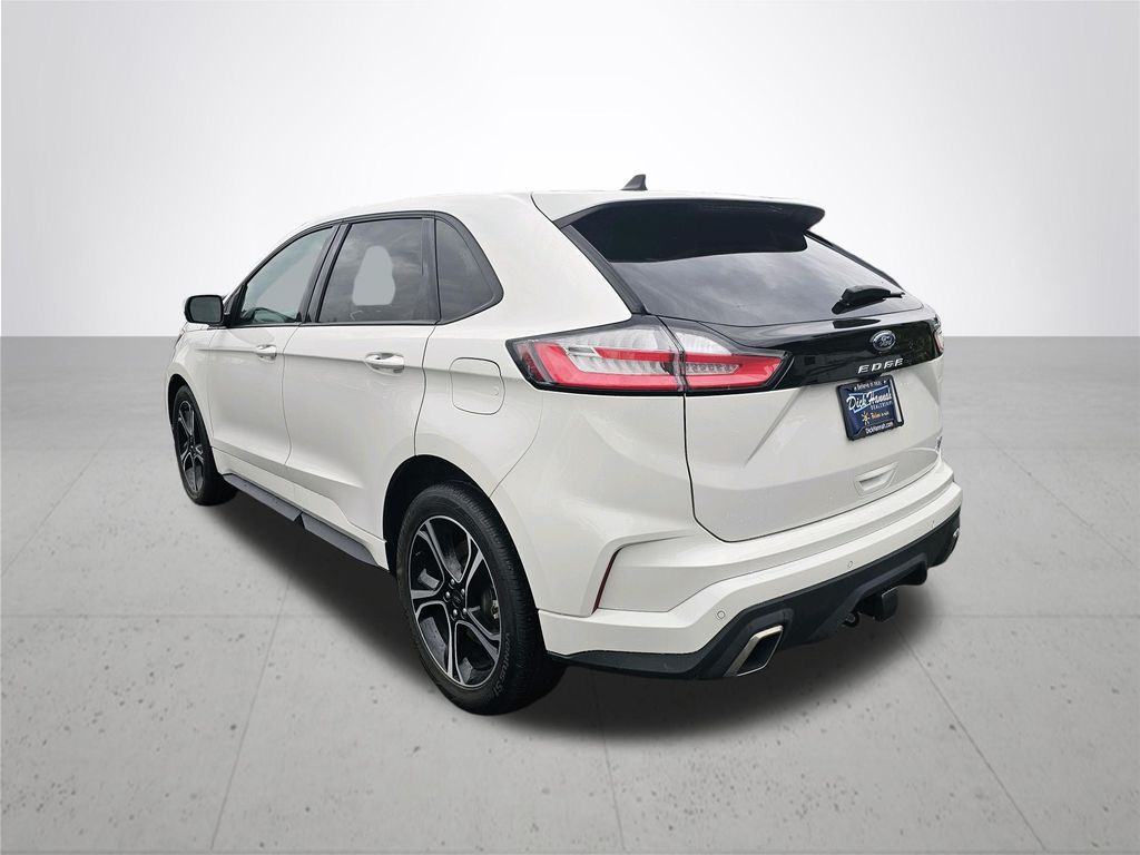 2022 Ford Edge ST