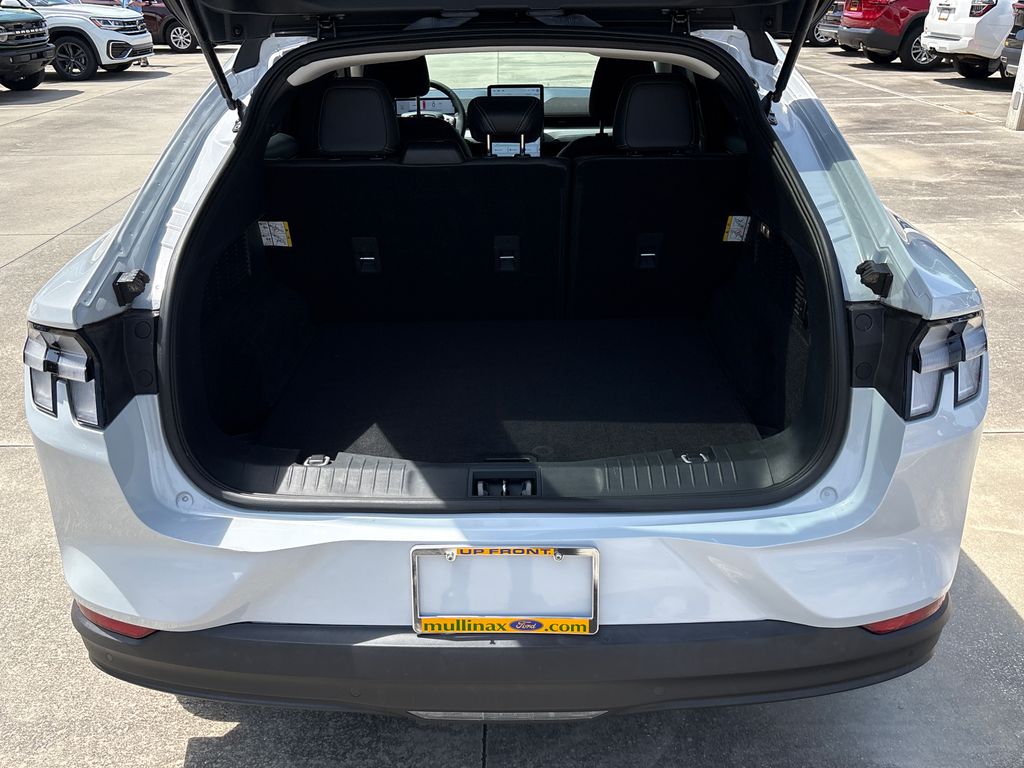 Certified Used 2023 White Ford Select image 30