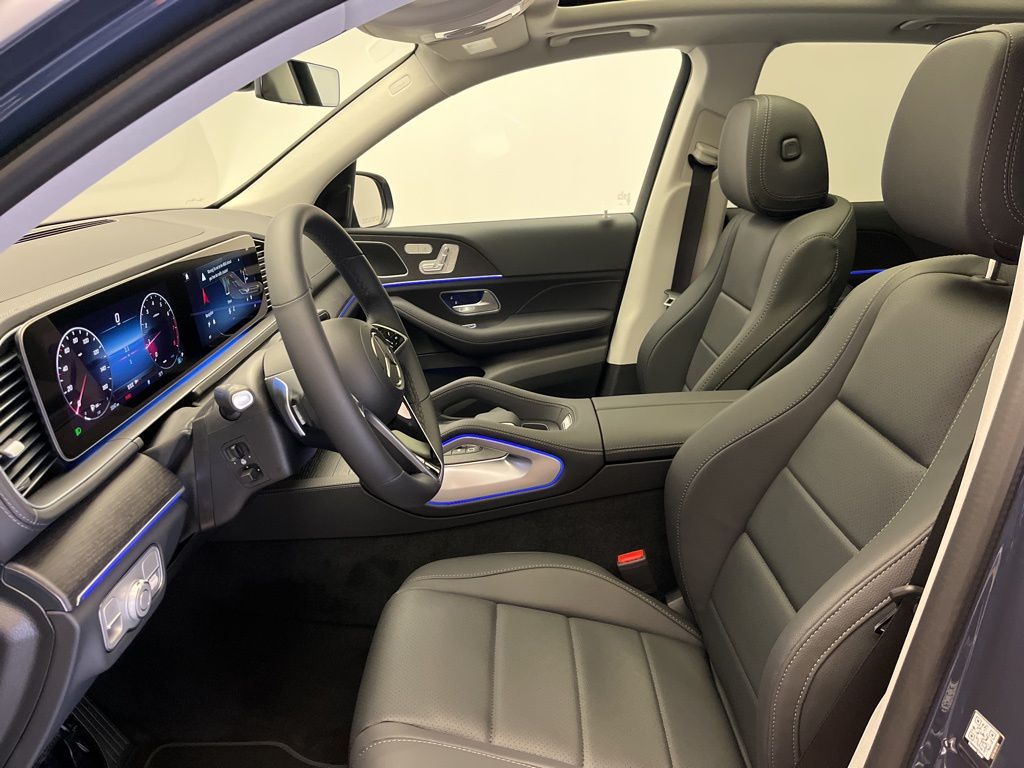 Thumbnail: 2026 Mercedes-Benz GLE - 13