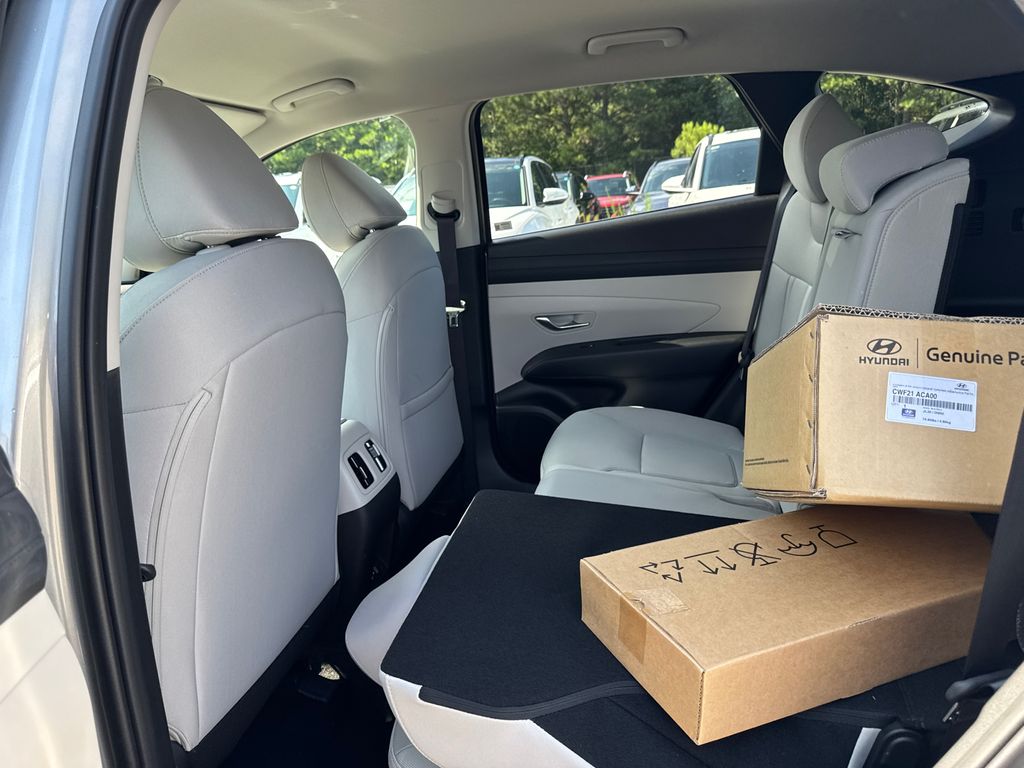 2025 Hyundai Tucson SEL photo 11