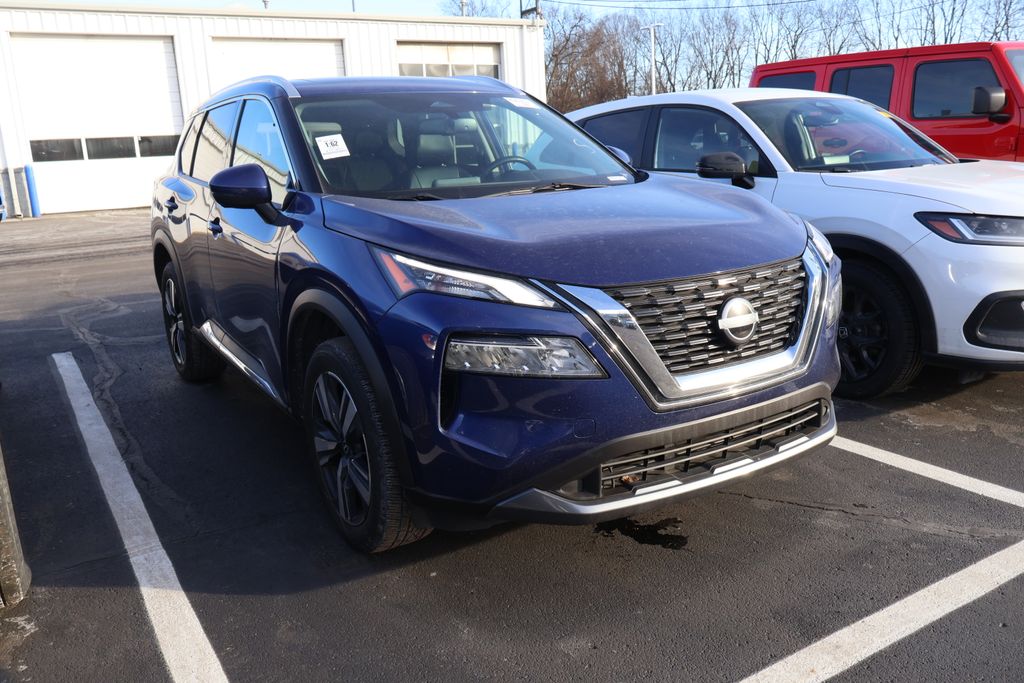 Thumbnail: 2023 Nissan Rogue - 3