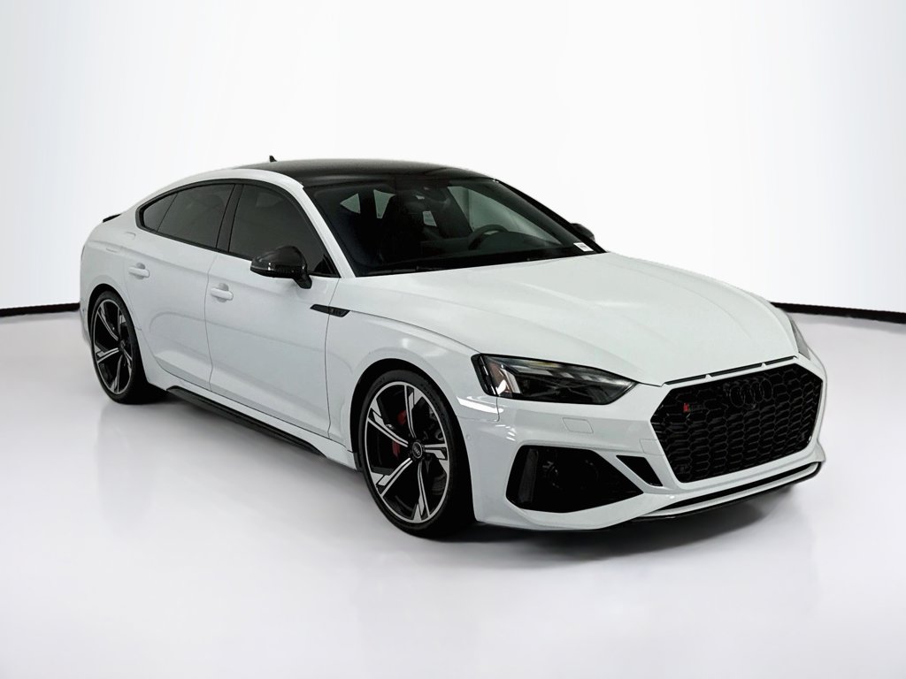 Thumbnail: 2022 Audi RS 5 - 3