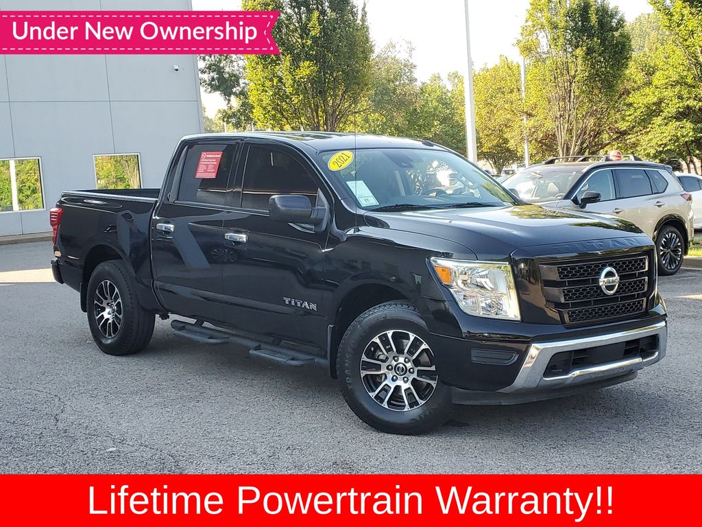  2021 Nissan Titan SV Crew Cab 4WD   